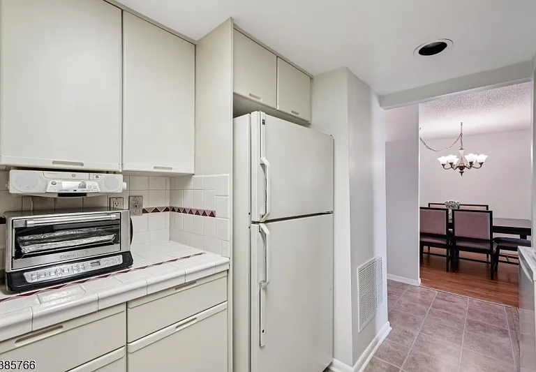 38 Moonachie Rd #116 — Photo 8