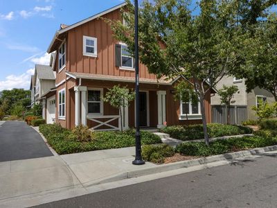 1709 Spring St, Davis, CA, 95616