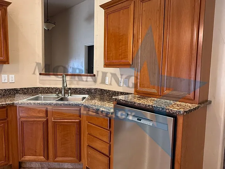 4648 Mesa Rico Dr — Photo 11
