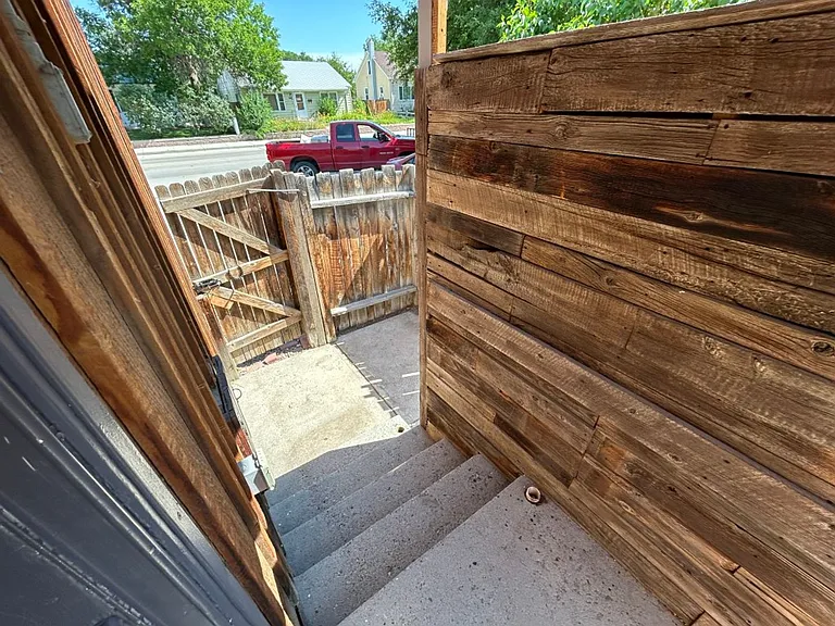 1013 E Park Ave — Photo 57