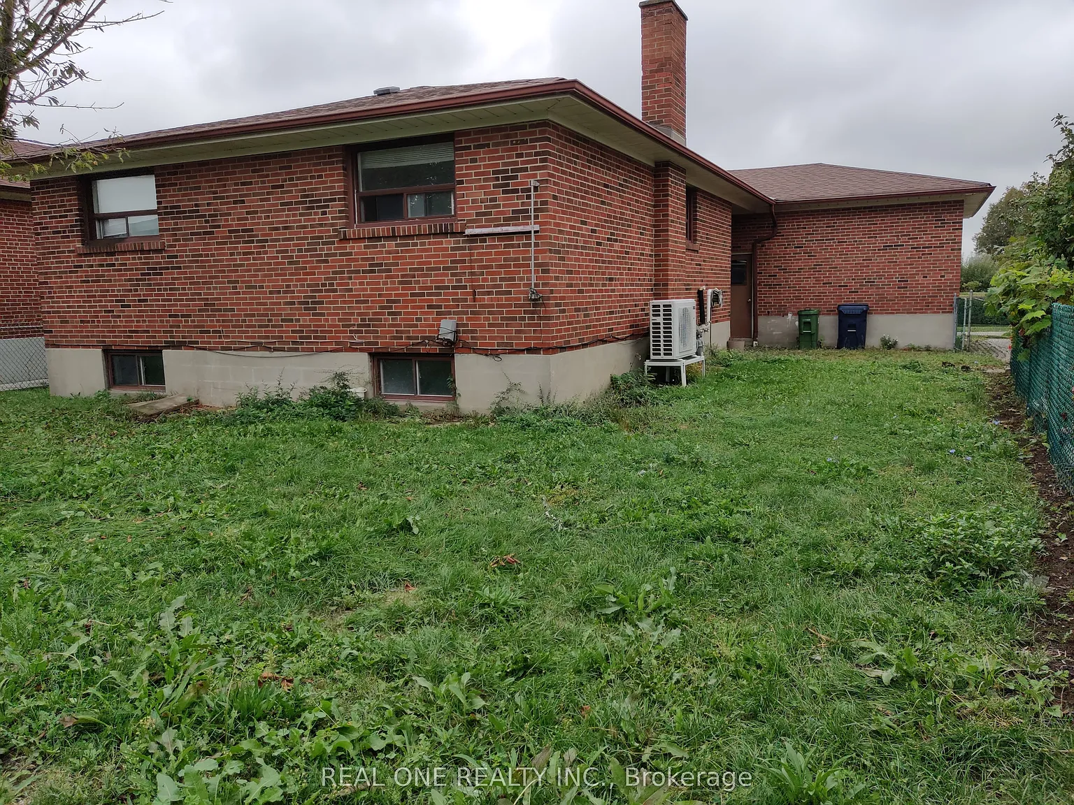 3 bed, $1,930 — Photo 3