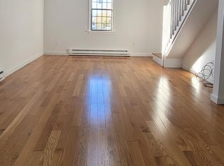 316 Sea St APT H, Hyannis, MA 02601