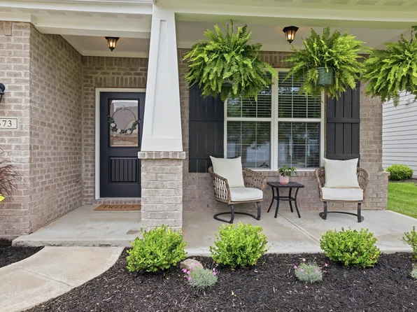 2373 Somerset Cir, Franklin, IN 46131
