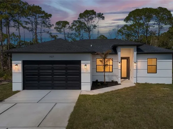 1927 Redmont Ave, Lehigh Acres, FL 33972