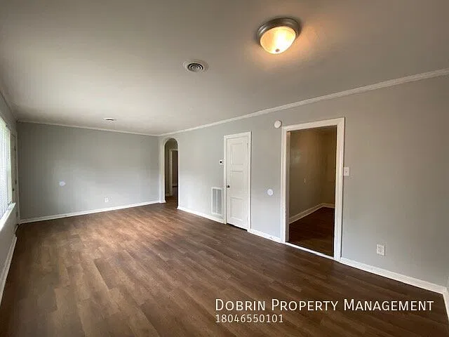 3 bed, 978 sqft, $1,750 — Photo 3