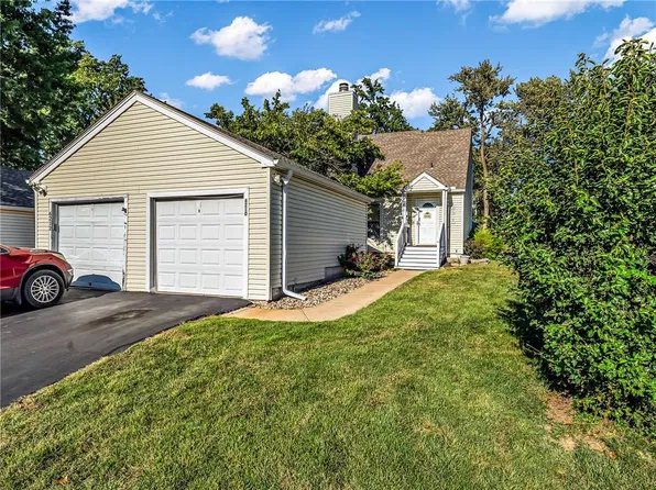 6210 NW 82nd Ter, Kansas City, MO 64151