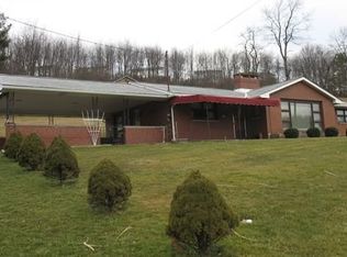 1002 S Leechburg Hill Rd, Leechburg, PA 15656
