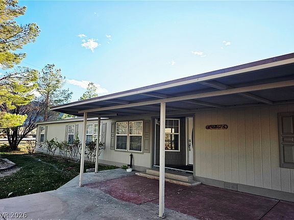 4th image of 220 Raleigh Ln