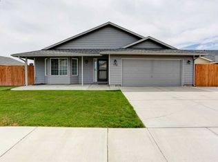7712 Galiano Dr, Pasco, WA 99301