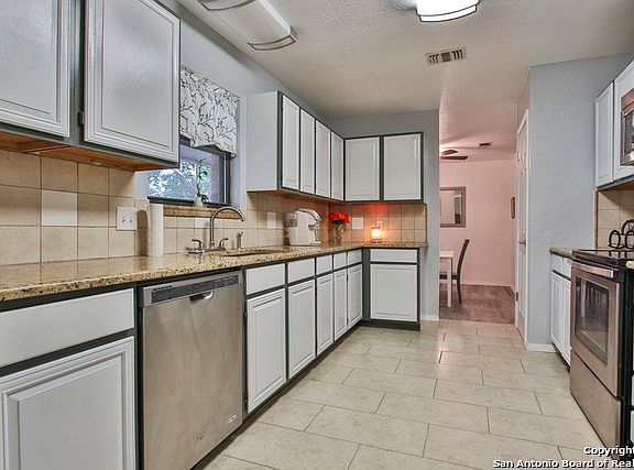 5th image of 110 Turkey Hollow Cir