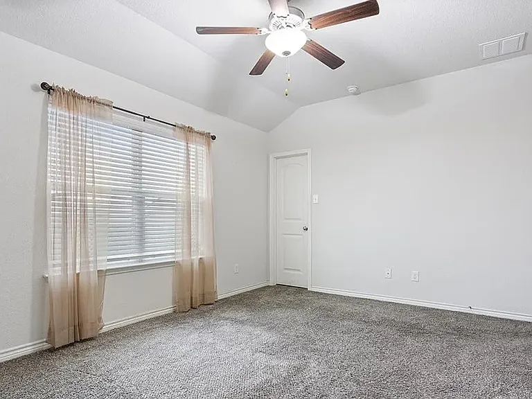 6510 Catherine Dr — Photo 11