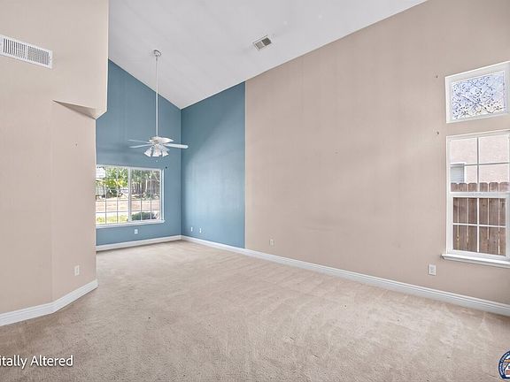 5th image of 25180 Avocet Cir