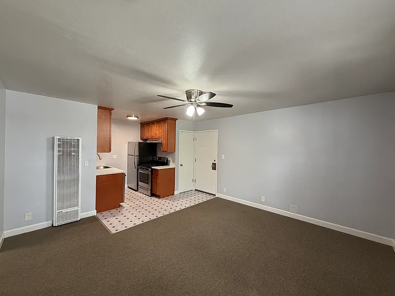 475 Alcatraz Ave — Photo 1