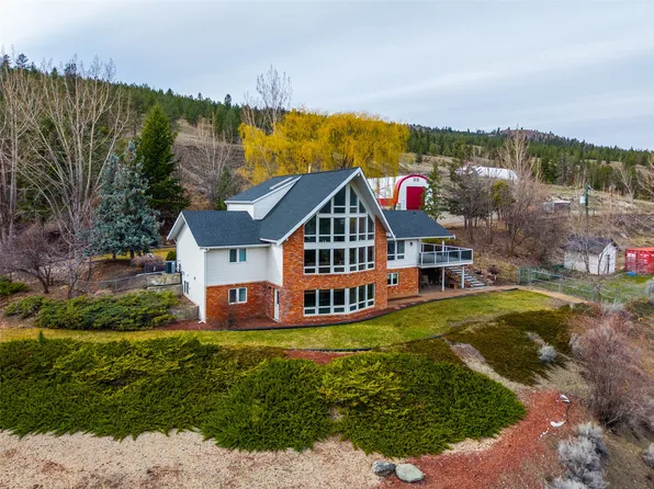 4702 Westsyde Rd, Kamloops, BC V2B 8N4