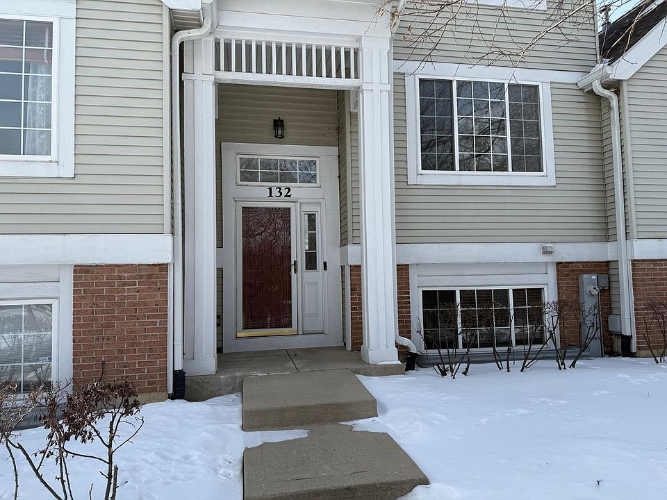 1st image of 132 Andover Dr