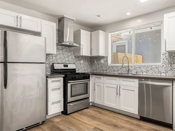 6731 Amigo Ave, Reseda, CA 91335