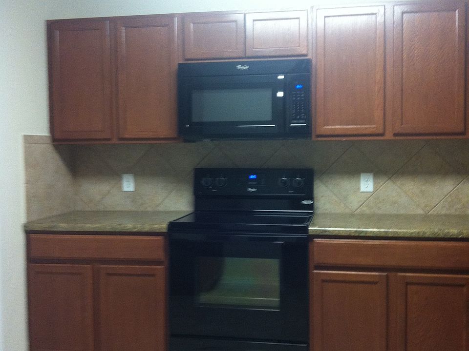 2nd image of 447 Walnut Crst