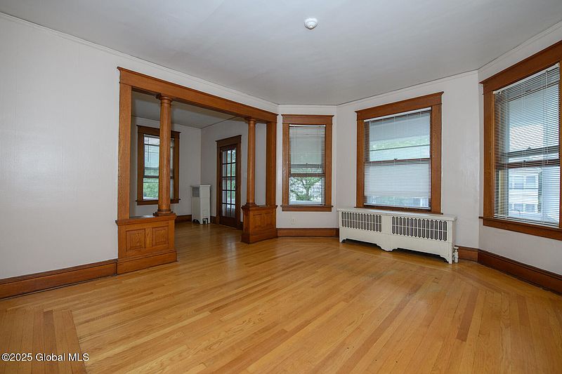 5th image of 64 Summit Avenue