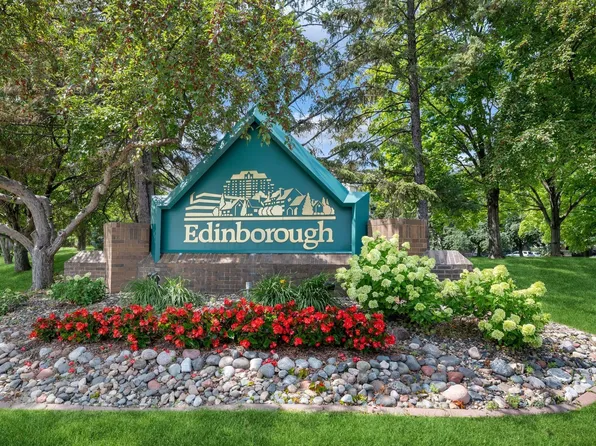 7606 York Ave S APT 7202, Edina, MN 55435