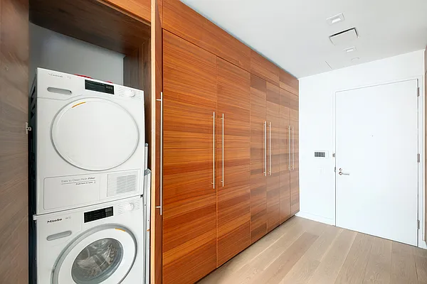 Rented by Douglas Elliman | media 7