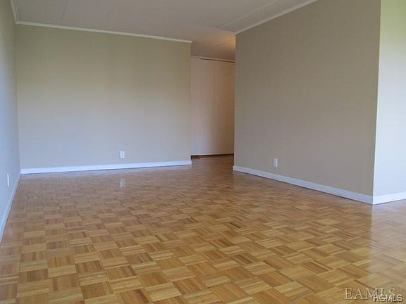 4th image of 11 Park Ave APT 6H