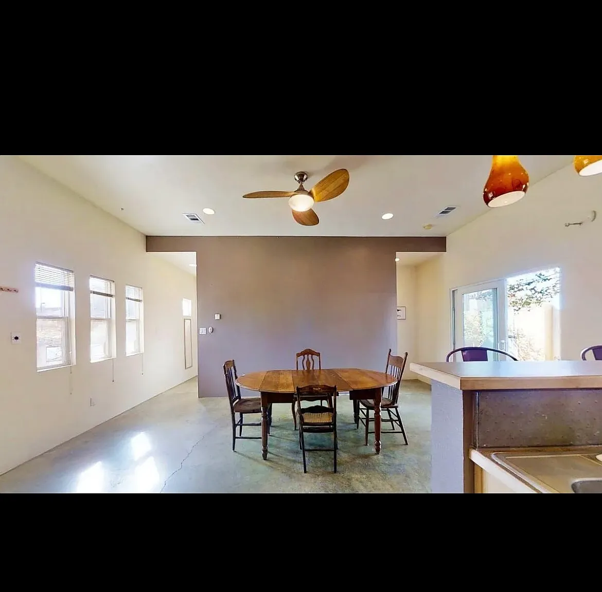 2 bed, 1130 sqft, $1,950 — Photo 1