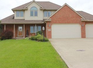 415 Chambers Rd, Mansfield, OH 44903