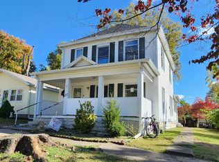 127 W 2nd St, Mount Carmel, IL 62863