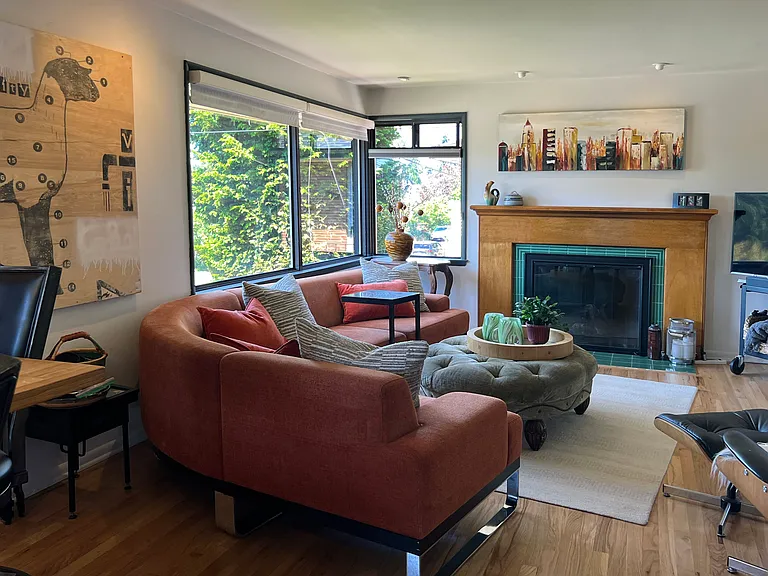 6022 4th Ave NW — Photo 3