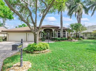 6648 NW 103rd Ln, Pompano Beach, FL 33076