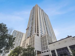 1122 N Clark St APT 1403, Chicago, IL 60610