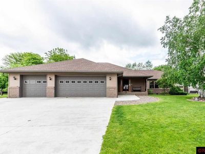 1497 Autumn Dr SE, Owatonna, MN, 55060