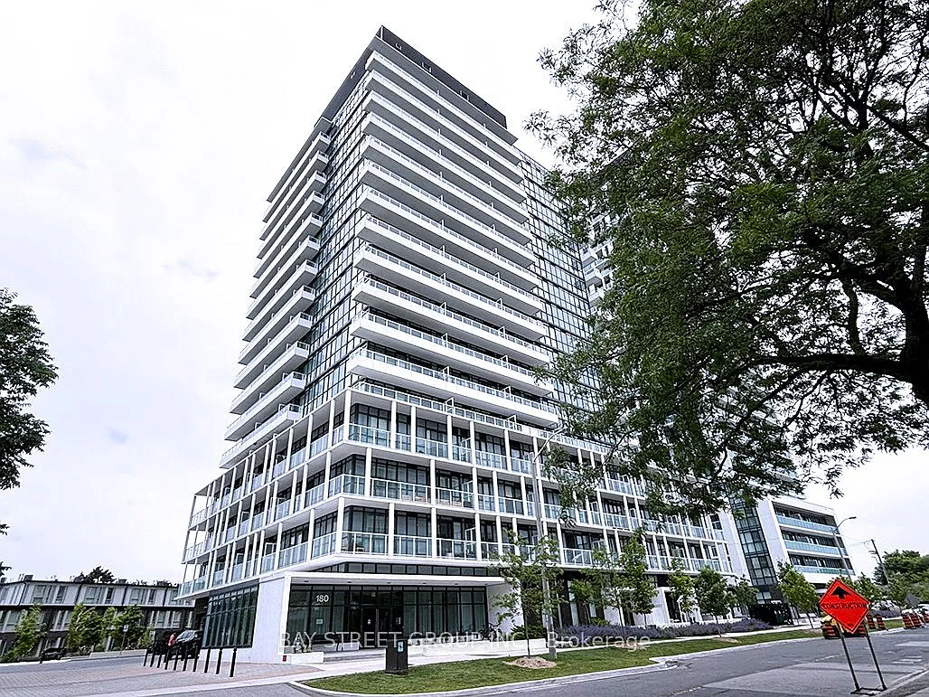 180 Fairview Mall Dr — Photo 2
