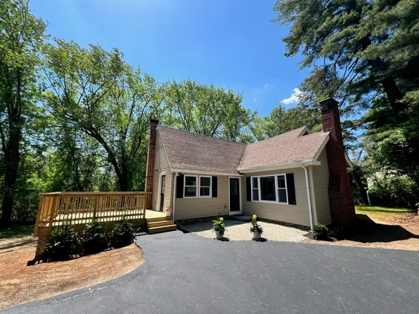 2 Riverdale Avenue, Salem, NH 03079