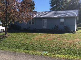 206 Happy Hills Dr, Campbellsville, KY 42718