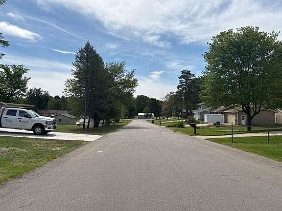 4th image of 1678 Slater Ave