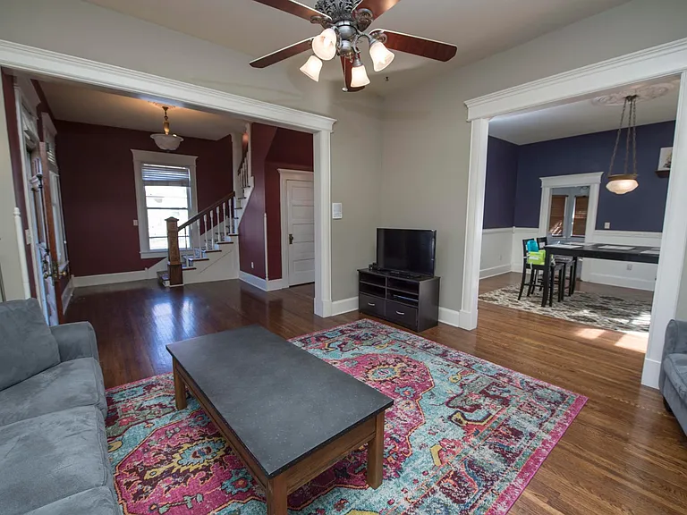 1350 N Washington Ave — Photo 3