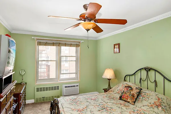 Sold by Corcoran | media 25