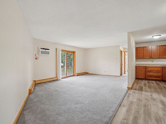 5th image of 2061 McKnight Rd N #315