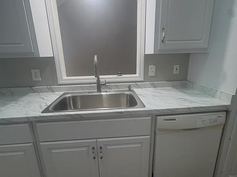 2700 Fort Daniels Dr — Photo 15