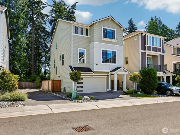 19729 Meridian Place W, Bothell, WA 98012