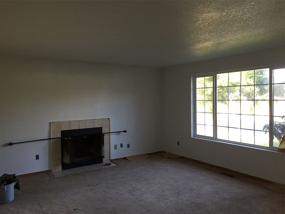 Front living room