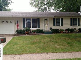 1811 W 55th St, Davenport, IA 52806