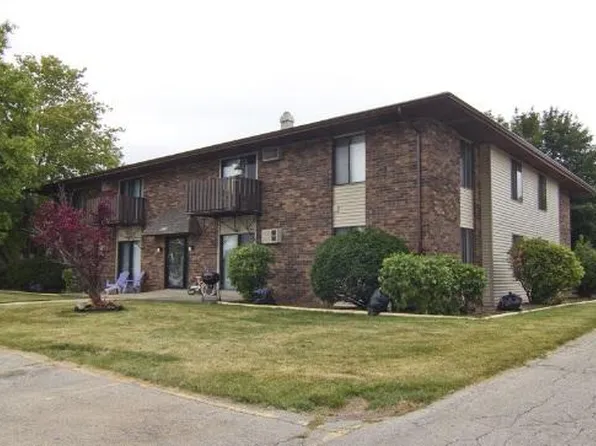1700 E Longview Dr #6, Appleton, WI 54911