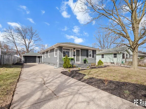 307 43rd St SW, Wyoming, MI 49548