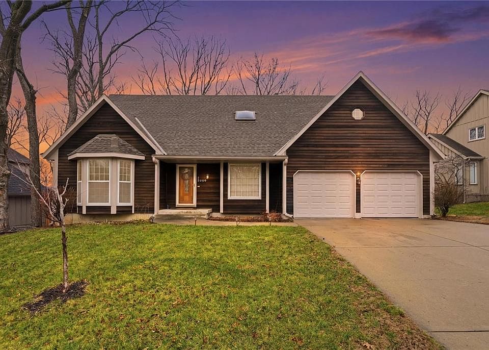 8003 Mullen Rd, Lenexa, KS 66215 | Zillow