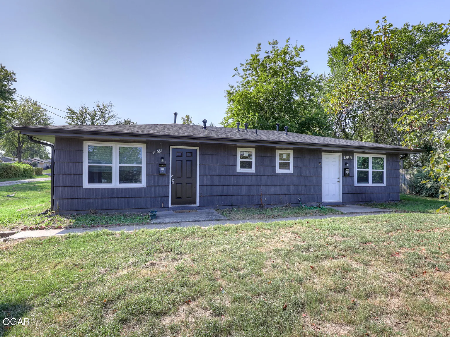 1 bed, 1.0 bath, 700 sqft, $850 — Photo 1