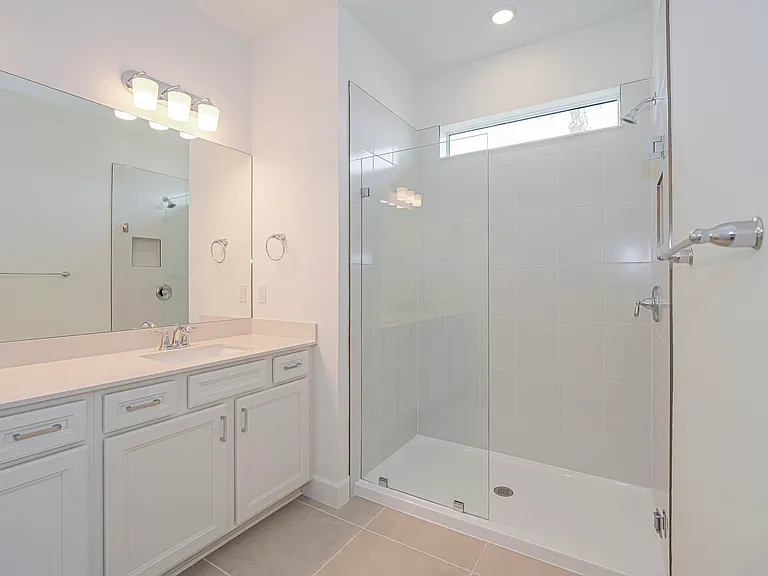 4487 Nautilus Cir — Photo 11
