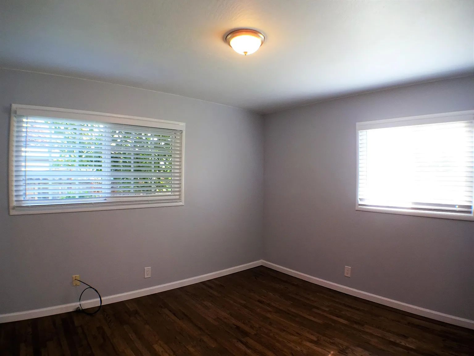 708 Douglas Lane (G) - 1 — Photo 3
