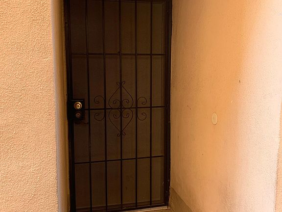 Entry way